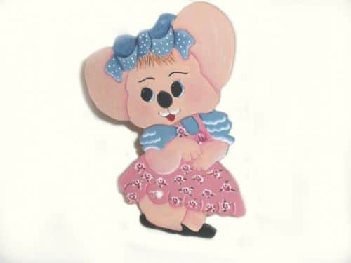 עכברה -דגם-ציור על עץ