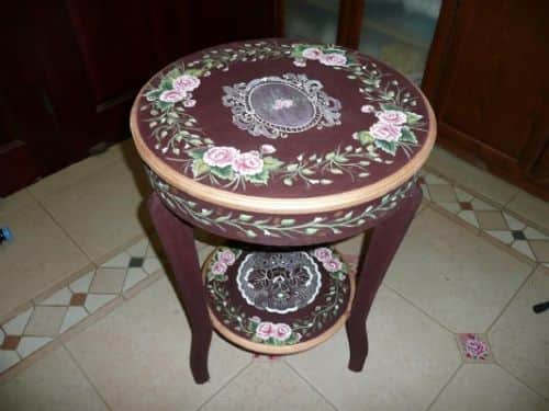 שולחן עגול-ציור על עץ