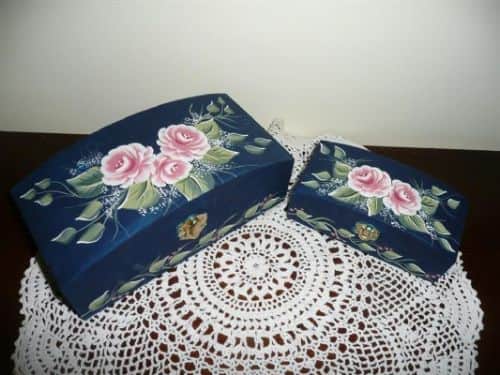 קופסת תכשיטים-ציור על עץ