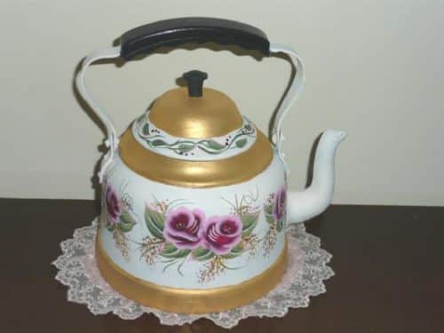 קומקום לבן-נמכר