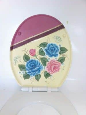 מכסה לאסלה-נמכר