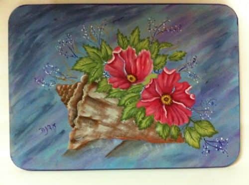 פריחה על צדף-ציור על עץ